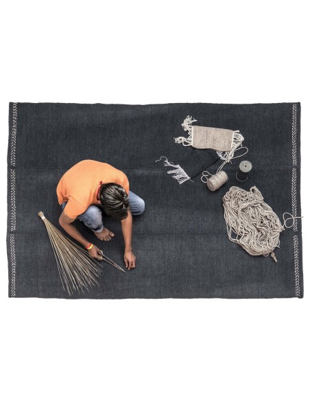 Nanimarquina Mia Rug Navy 170x240  cm
